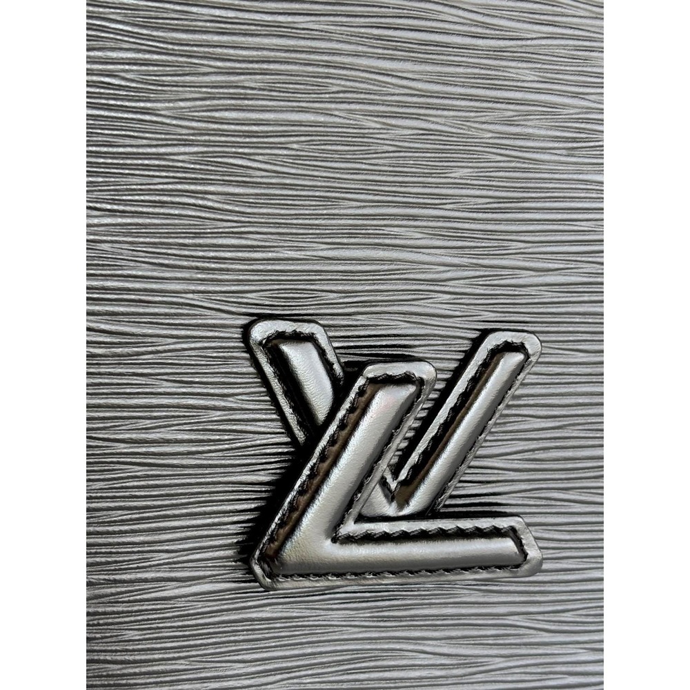 Louis Vuitton Vintage Trapeze Clutch Epi Black Leather M10934 1988 Evening Bag - Picture 8 of 11